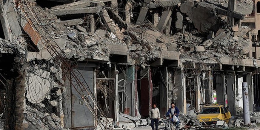 DEAŞ Suriye’nin doğusuna saldırdı