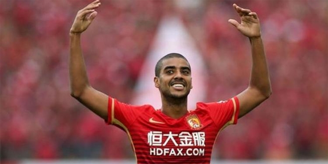 Galatasaray’da Alan Carhalvo harekatı!