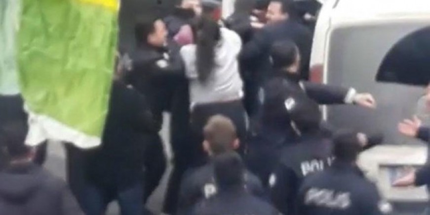 Maltepe’de savaş gibi kavga!