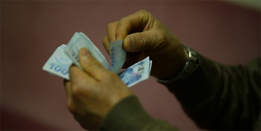 Yeni yılda emekli maaşları ne kadar olacak?