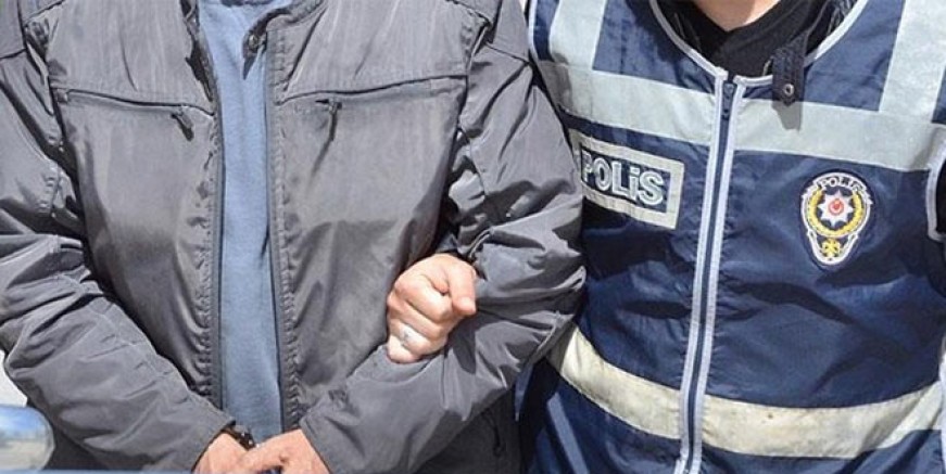 295 TSK mensubu hakkında operasyon!