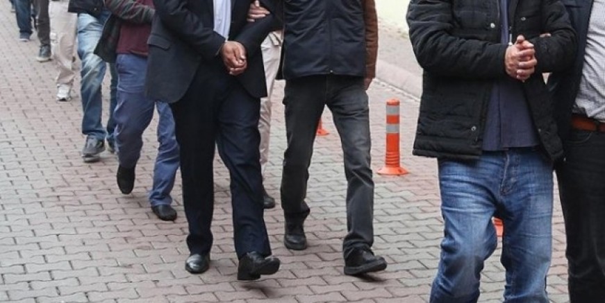 FETÖ soruşturmasında 1112 gözaltı kararı