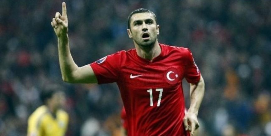 Burak Yılmaz milli takıma dönüyor