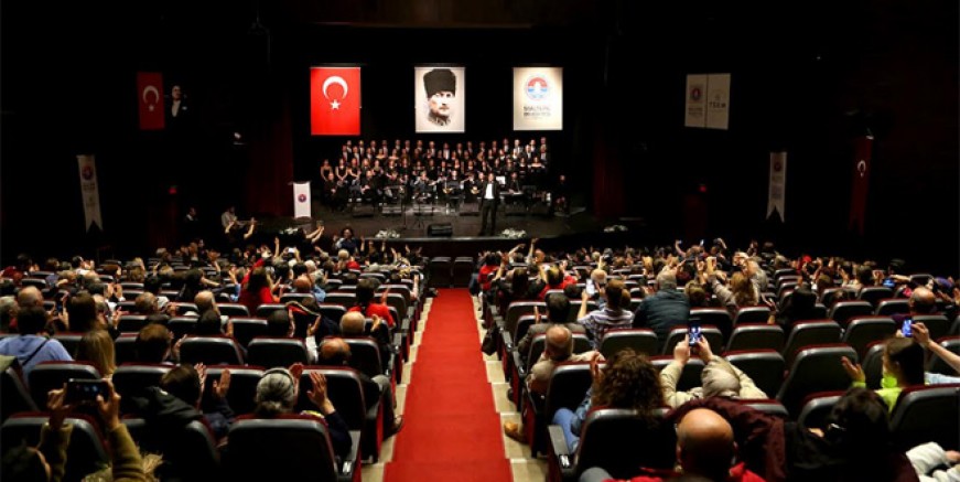 Çanakkale şehitleri anısına konser