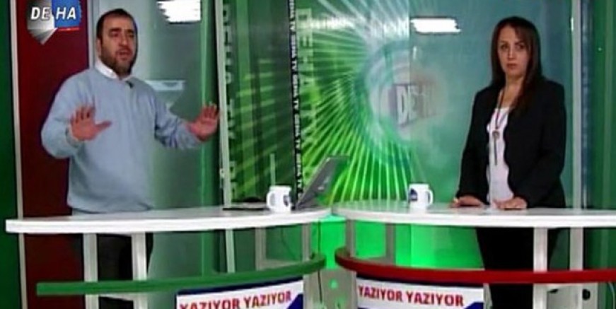 Depreme canlı yayında yakalandılar