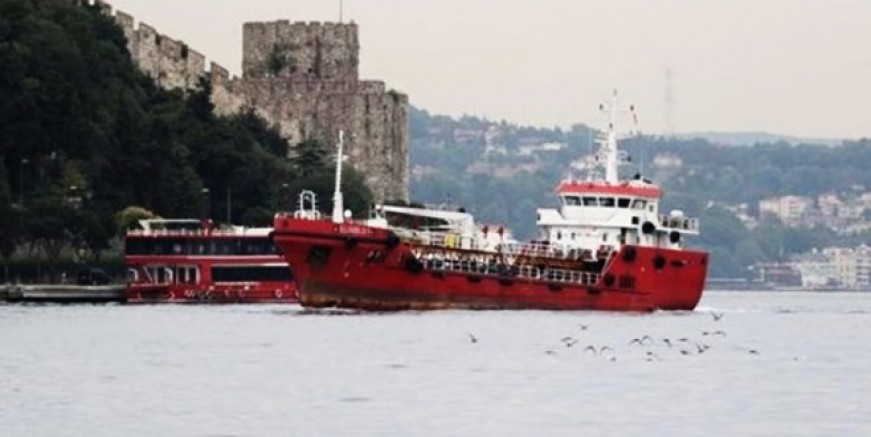 Türk gemisi göçmenler tarafından kaçırıldı