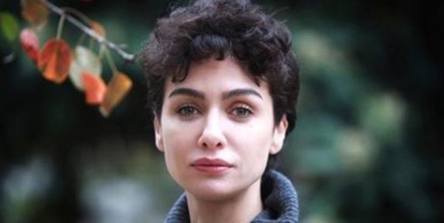 Birce Akalay İstanbul’u terk etti!