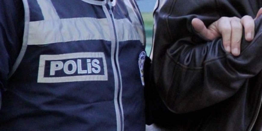 9 öğretmene FETÖ’den gözaltı kararı