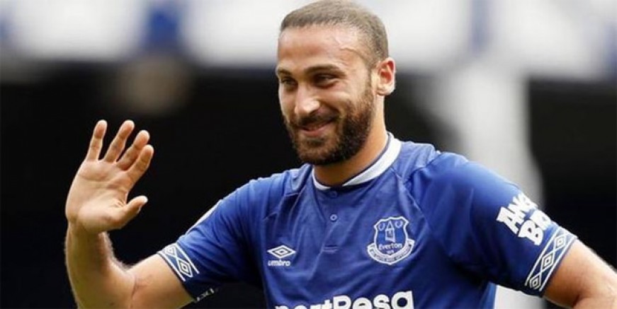 Cenk Tosun Beşiktaş’a göz kırptı