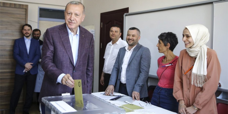 AK Parti’de köklü değişim başlıyor!