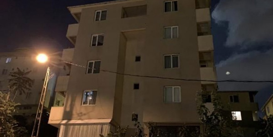 Pendik’te 5 katlı bina tahliye edildi