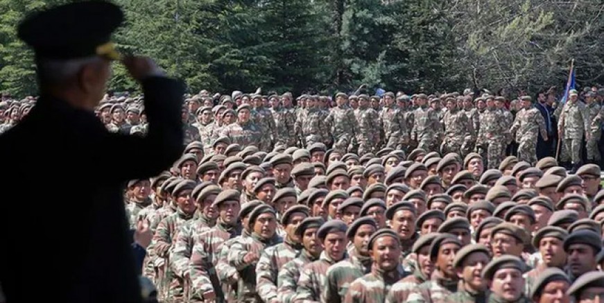 Yeni askerlik sistemi Meclis’ten ne zaman geçecek?