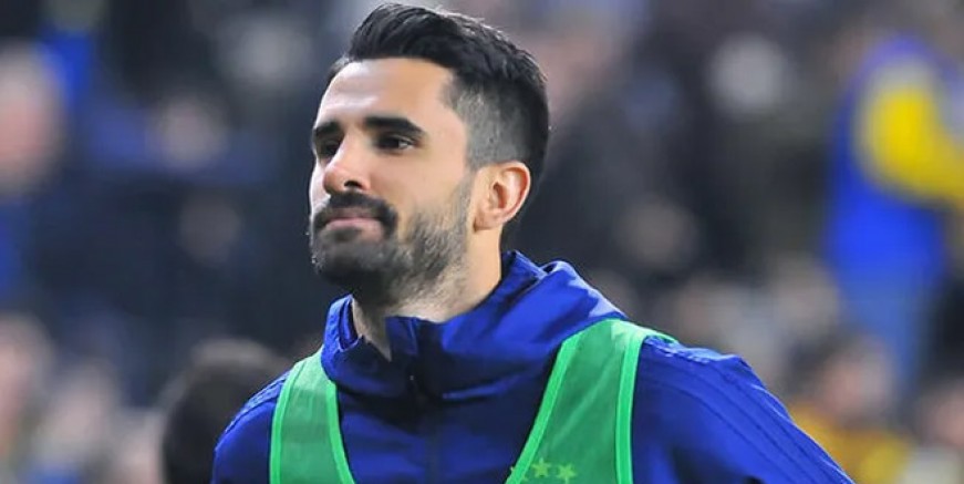 Fenerbahçe’den Alper Potuk kararı!
