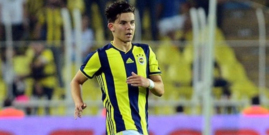 Ferdi Kadıoğlu Fenerbahçe’yi sildi