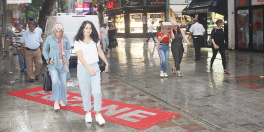 İstanbul yağışlı havanın etkisine giriyor