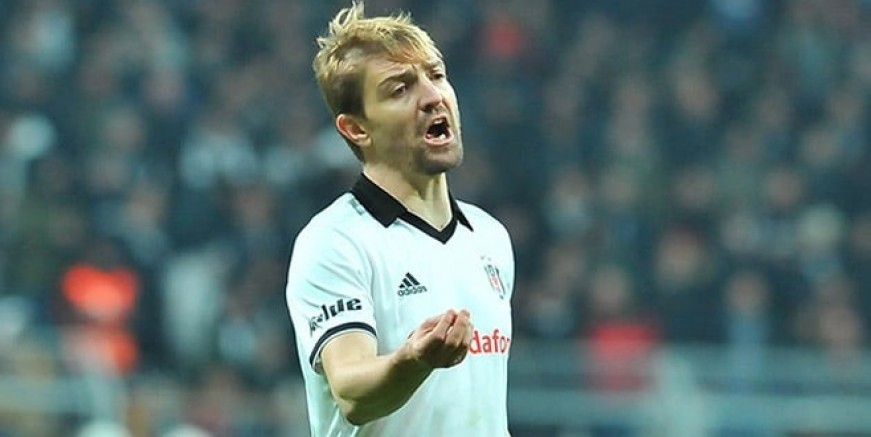 Beşiktaş’ta Caner Erkin depremi