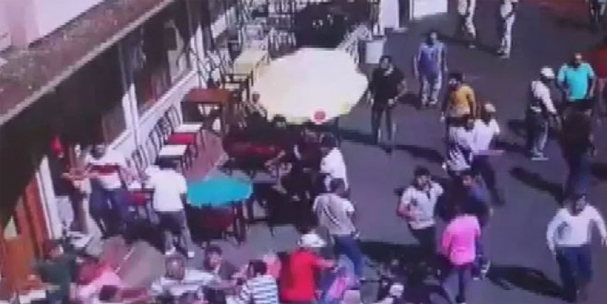 Büyükada’da faytoncular birbirine girdi!