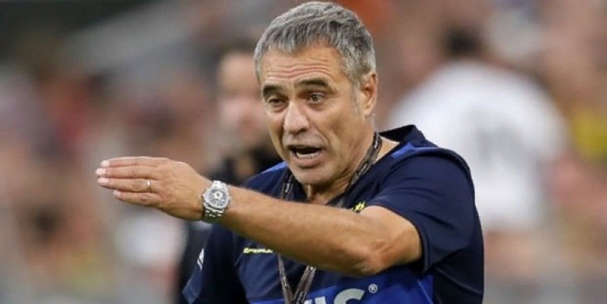 Ersun Yanal 6 ismin biletini kesti