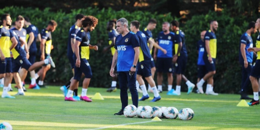 Fenerbahçe’ye 4 yıldız geliyor!