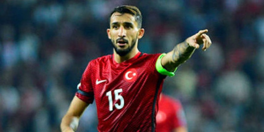 Galatasaray’da Mehmet Topal sesleri