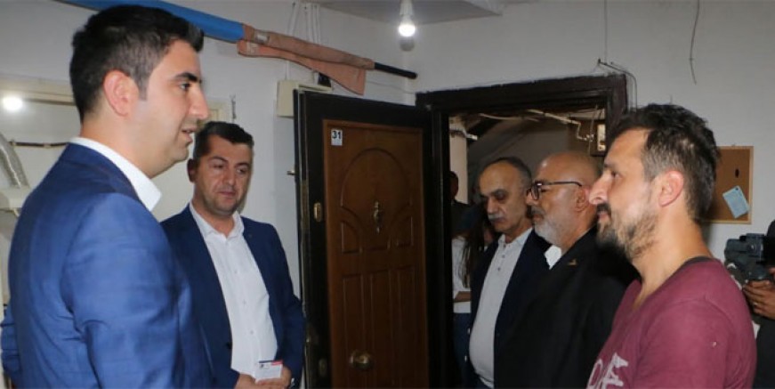 Gökhan Yüksel sel mağdurlarına el uzattı