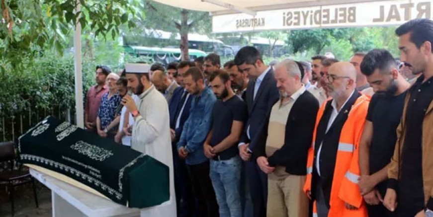 Kartal Belediyesi’ni sarsan ölüm!