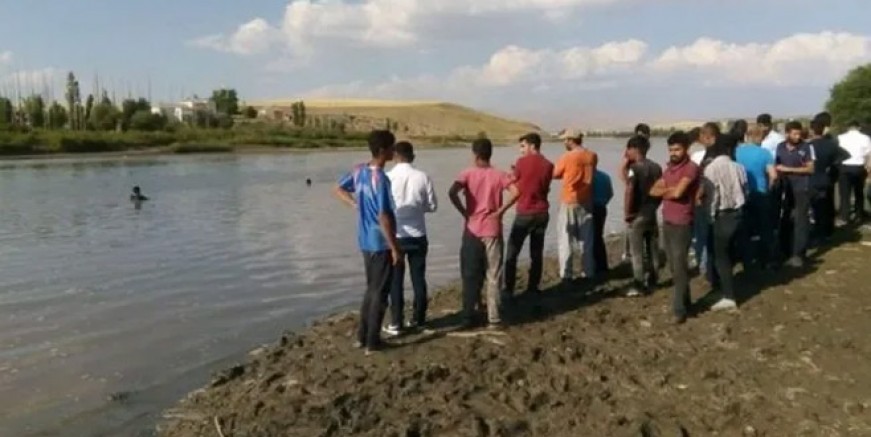 Muş’ta 4 çocuk nehirde boğuldu!