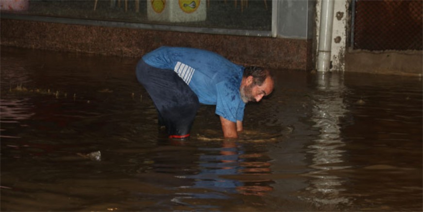 Rize’deki sağanakta bir kişi kayboldu