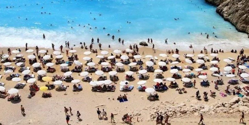 Turizm merkezleri doldu taştı