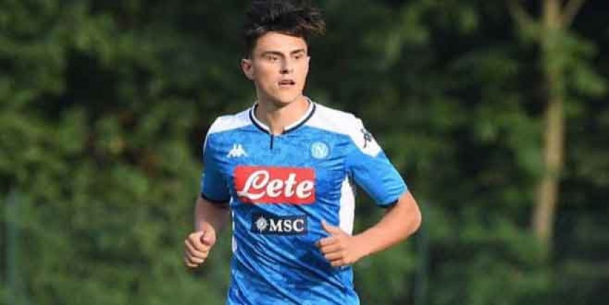 Eljif Elmas  Napoli’yi sallıyor!