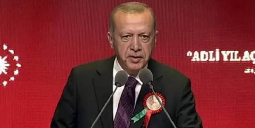 Erdoğan’dan törene katılmayan barolara tepki!
