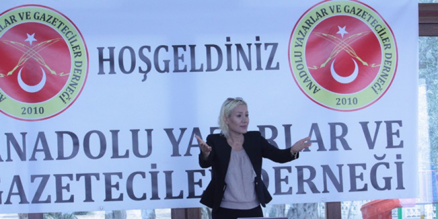 Gülay Kılıç ‘Gazetecilere büyük görevler düşüyor’