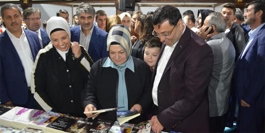 Sancaktepe Kitap Fuarı kapılarını açtı