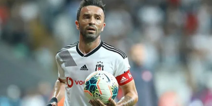 Beşiktaş’ta Gökhan Gönül şoku