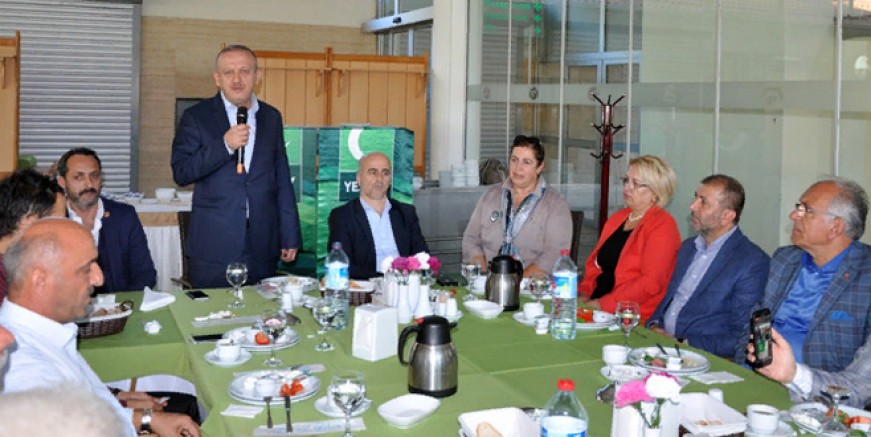 Hülya Göbeloğlu ‘Yeşilay siyaset üstü bir kurum’