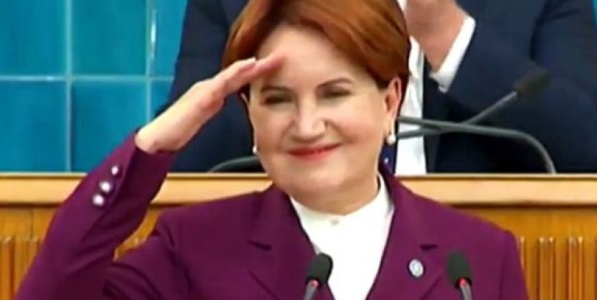 Meral Akşener asker selamı verdi
