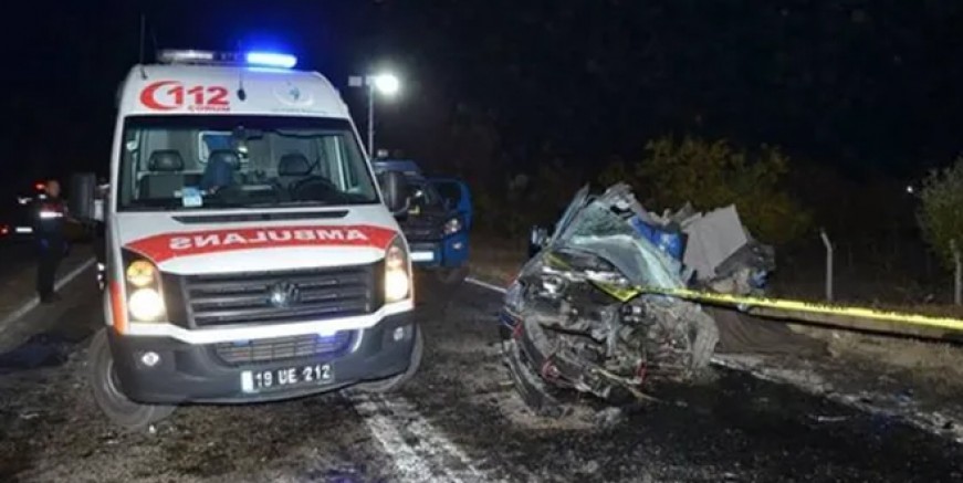 Çorum’da korkunç kaza; 4 ölü