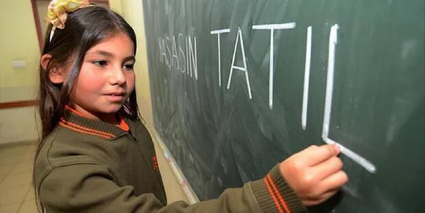 İlk ara tatil ne zaman?