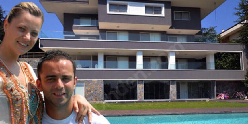 Semih Şentürk villasını satıyor!