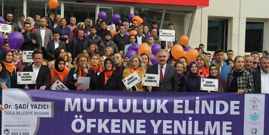 Tuzla Belediyesi kadına şiddete ‘dur’ dedi