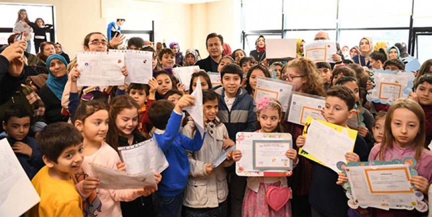 Çocuklardan Şadi Yazıcı’ya sevgi seli