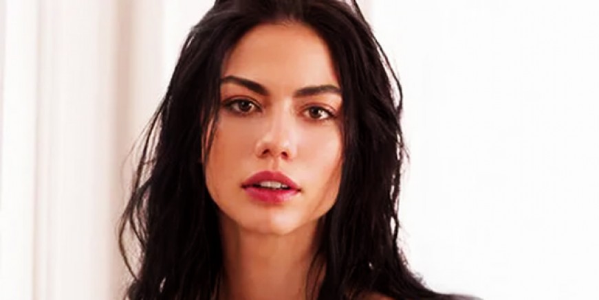 Demet Özdemir 5 bota servet ödedi