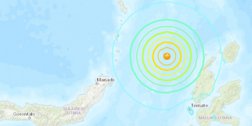 Endonezya’da büyük deprem