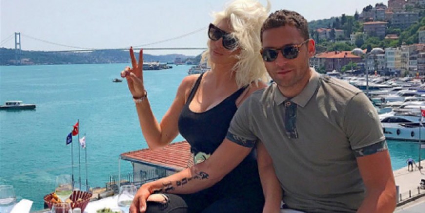 Jelena Karleusa Dusko Tosic’i boşuyor