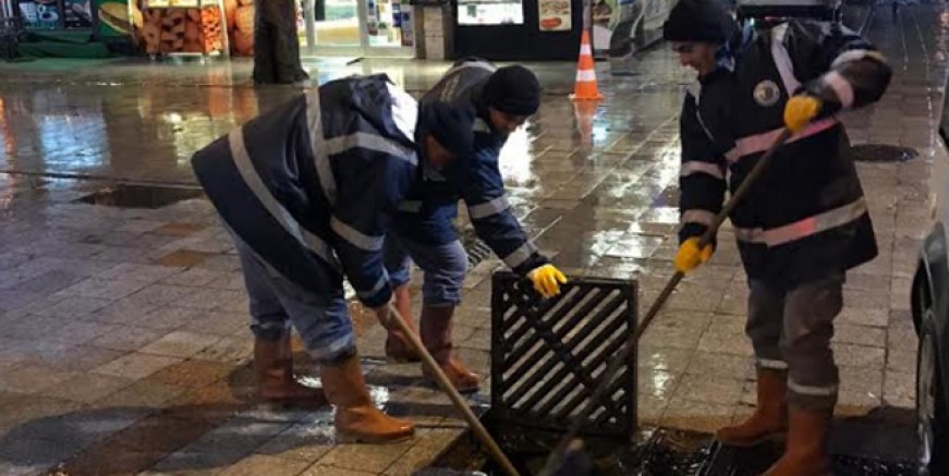 Kartal’da sağanak yağışa karşı teyakkuz!
