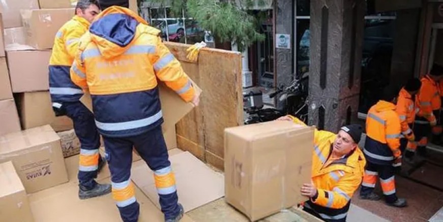 Maltepe’den Elazığ’a yardım yağıyor