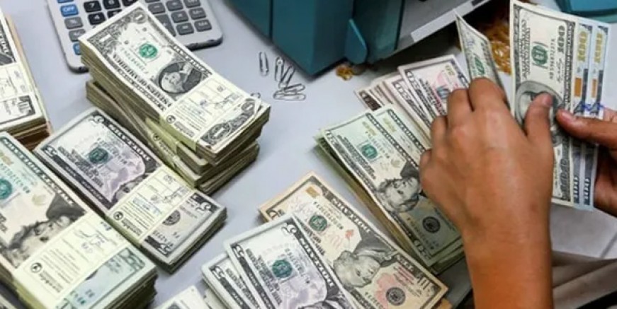 Dolar/TL 8 ayın zirvesini gördü!