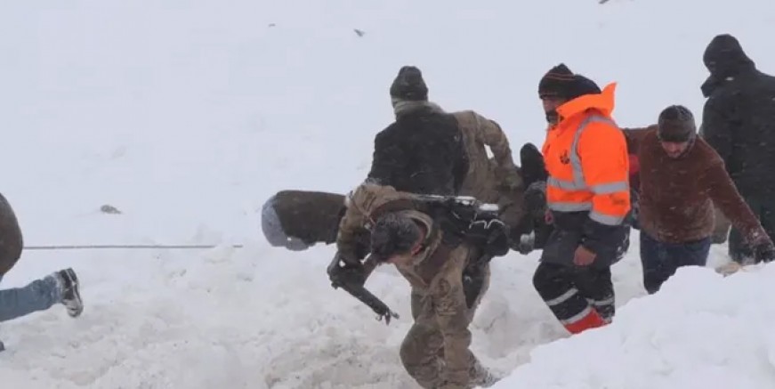 Van’da ikinci çığ faciası: 21 ölü