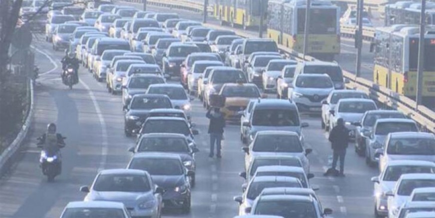 Corona Virüsü İstanbul trafiğini de vurdu!