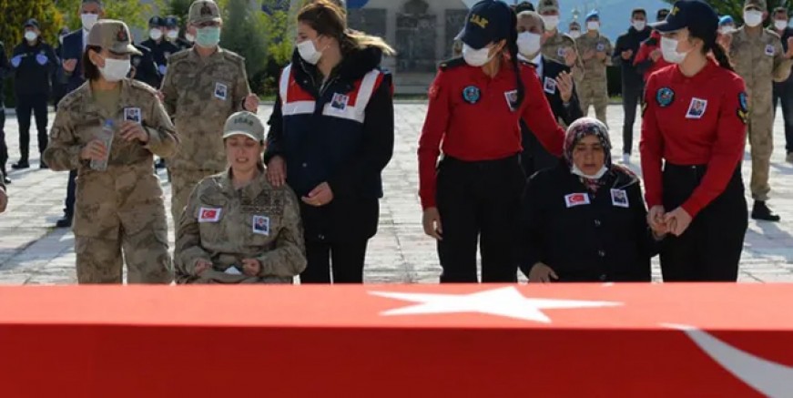 Şehit Uzman Çavuş Yılmaz Güneş’e veda